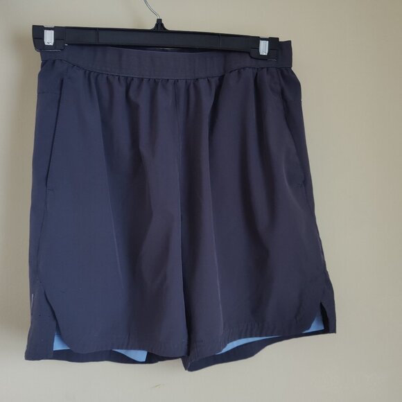 Skora Women's lined shorts with light blue lining - size medium - Picture 1 of 7